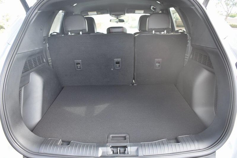 New 2025 Ford Escape ST-LineImage 7