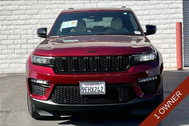Used 2023 Jeep Grand Cherokee LimitedImage 2