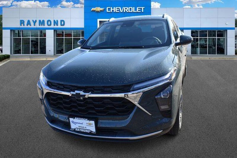 New 2026 Chevrolet Trax LTImage 8