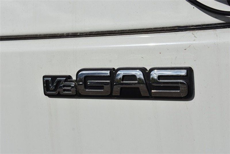 2024 Chevrolet 4500 HG LCF Gas Image 10