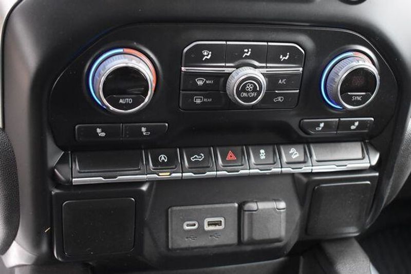 Used 2021 Chevrolet Silverado 1500 RSTImage 30