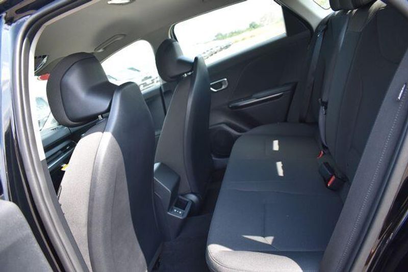 New 2026 Kia K4 LXSImage 16