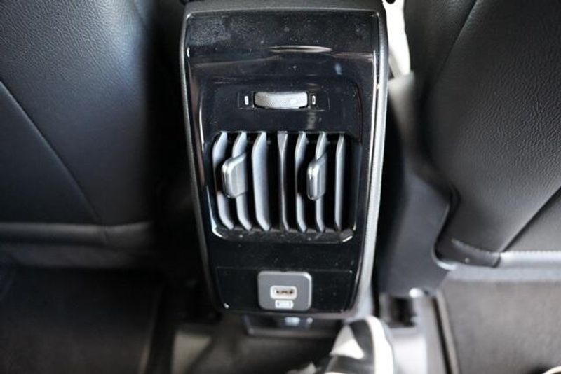 Used 2025 Jeep Compass LatitudeImage 18