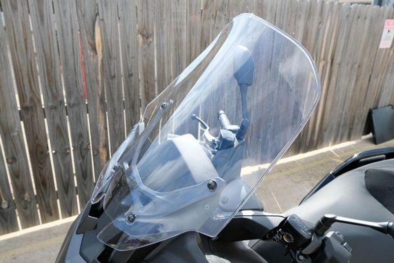 NEW 2026 YAMAHA XMAX Image 13