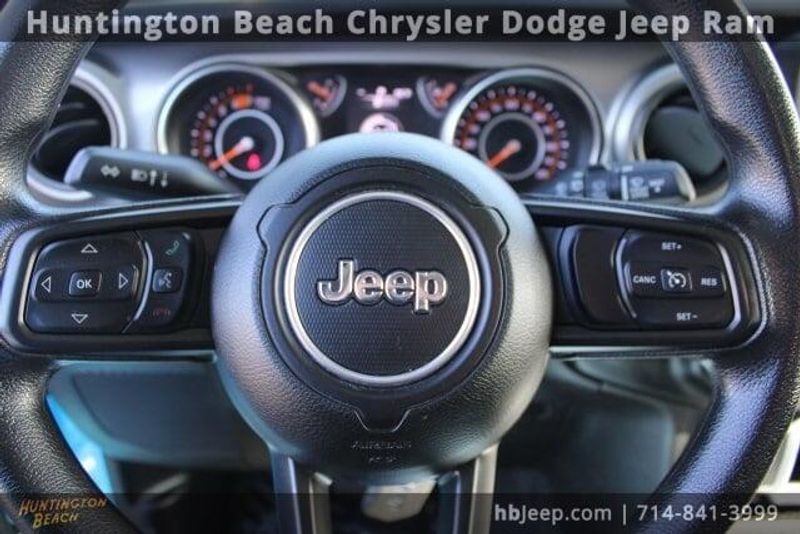 2021 Jeep Wrangler Unlimited WillysImage 19