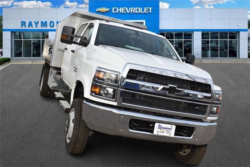 2024 Chevrolet Silverado 4500HD Work TruckImage 9