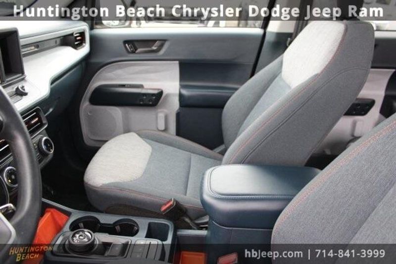 2023 Ford Maverick XLTImage 35