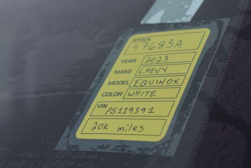 Used 2023 Chevrolet Equinox LTImage 14