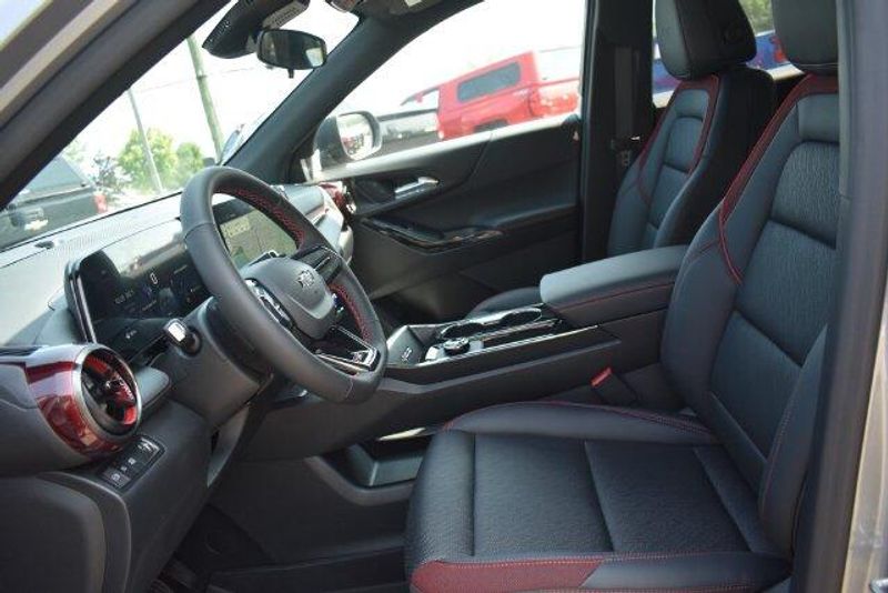 New 2027 Chevrolet Equinox RSImage 29
