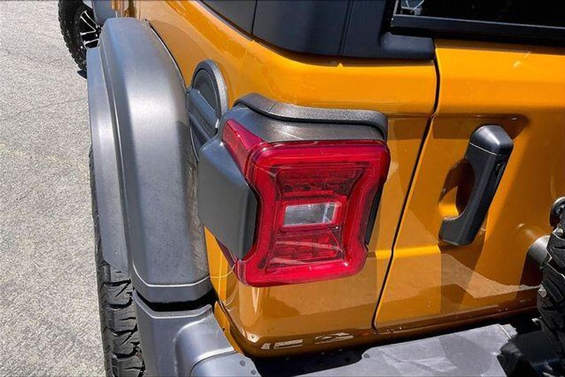 New 2026 Jeep Wrangler 4-door RubiconImage 12