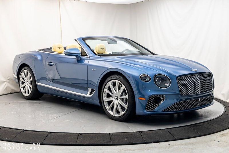 2022 Bentley Continental V8Image 10