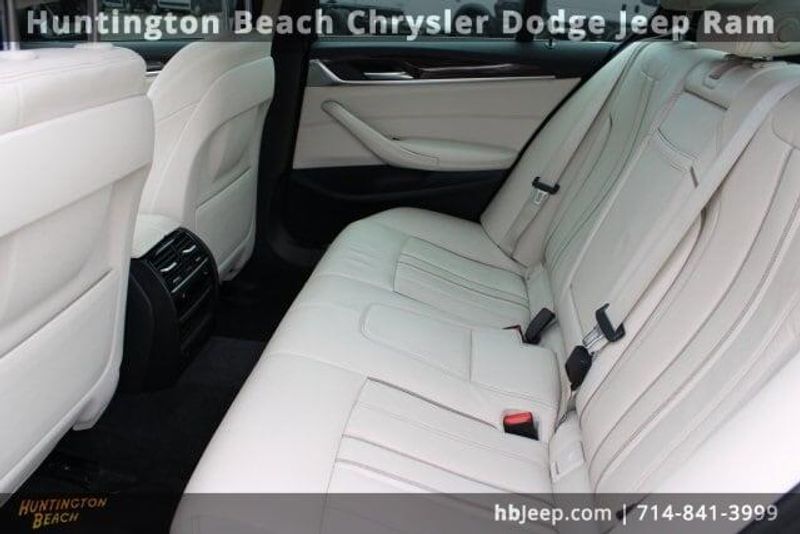 2018 BMW 5 Series 530iImage 36