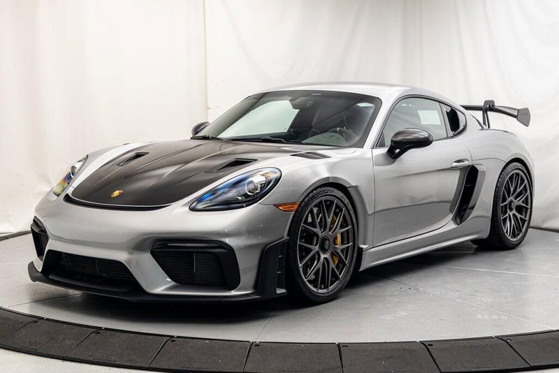 2023 Porsche 718 Cayman GT4 RSImage 1