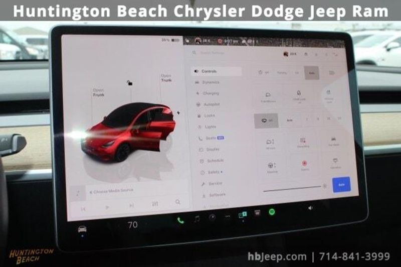 2022 Tesla Model Y Long RangeImage 15