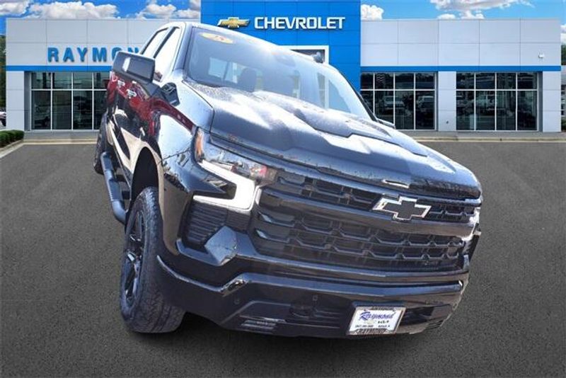 2025 Chevrolet Silverado 1500 LT Trail BossImage 9