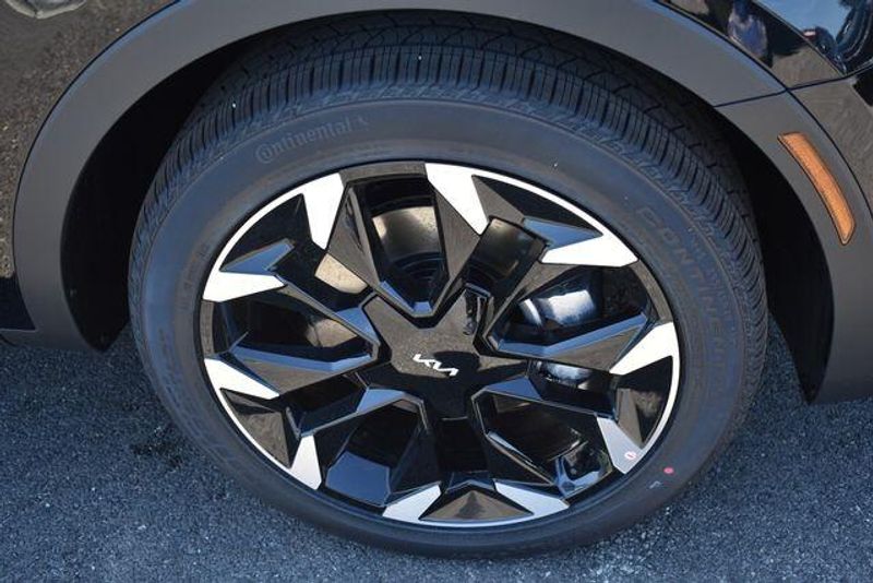 New 2026 Kia Sorento SXImage 12