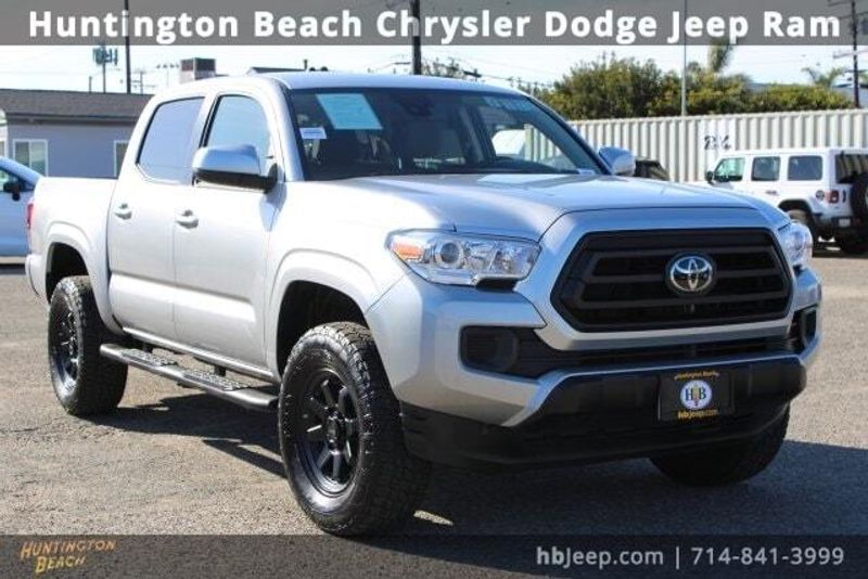 2023 Toyota Tacoma SRImage 1