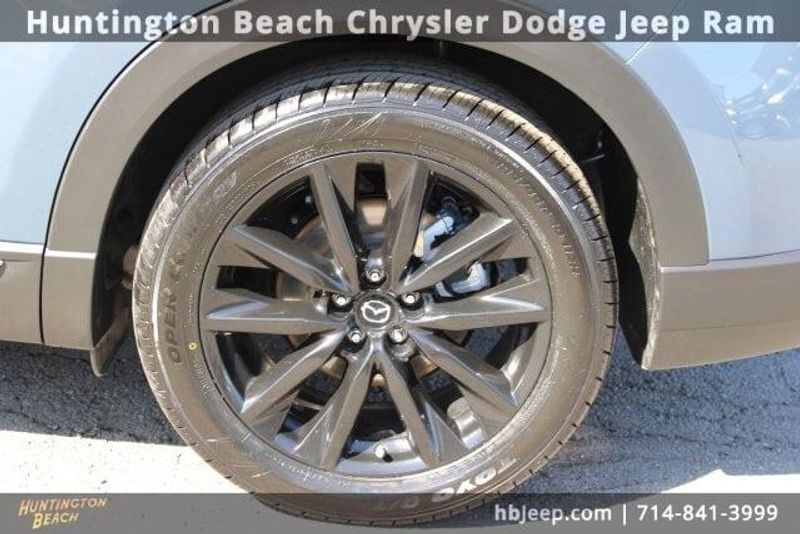 2022 Mazda CX-9 Carbon EditionImage 8