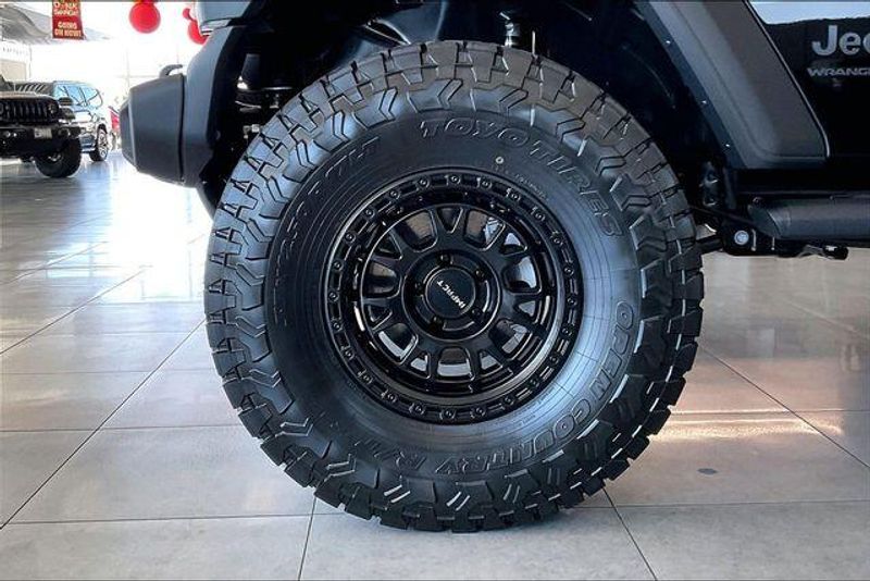 New 2026 Jeep Wrangler 4-door Sport SImage 10