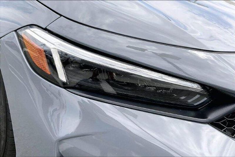 Used 2025 Honda Civic Sedan SportImage 27