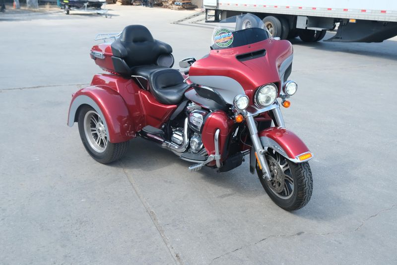 2019 HARLEY TRIKE TRI GLIDE ULTRA RED 