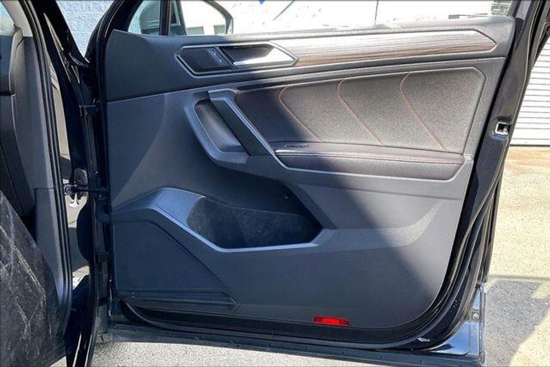 Used 2024 Volkswagen Tiguan 2.0T Wolfsburg EditionImage 23