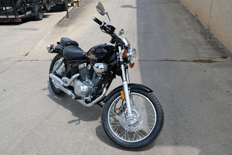 2025 YAMAHA V STAR 250 RAVEN 
