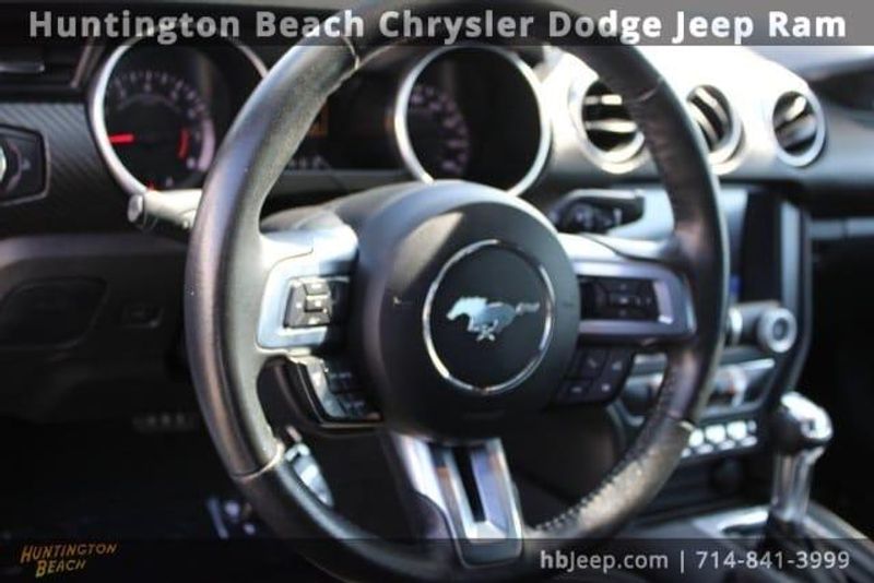 2022 Ford Mustang EcoboostImage 15