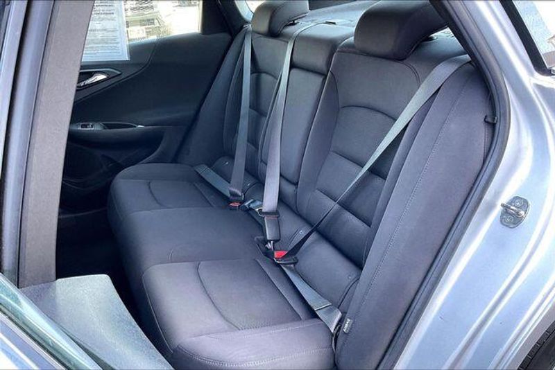 Used 2022 Chevrolet Malibu LTImage 25