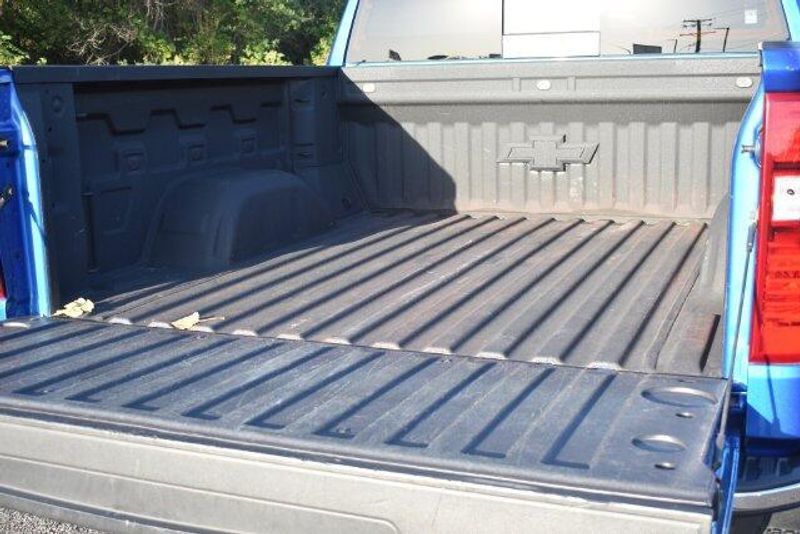 Used 2022 Chevrolet Silverado 1500 LTImage 19