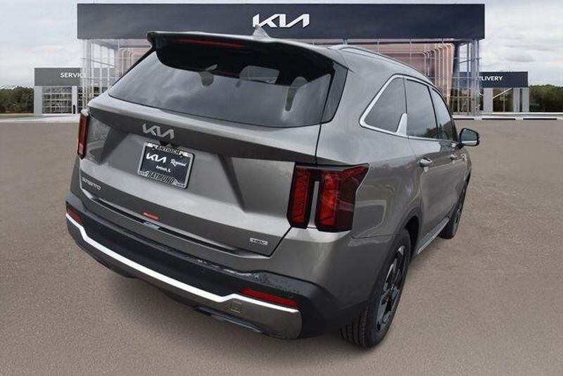 New 2026 Kia Sorento Hybrid EXImage 4
