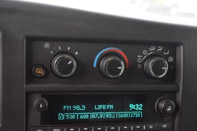 New 2025 Chevrolet Express 2500 Work VanImage 23