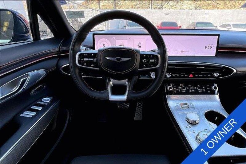 Used 2026 Genesis GV70 2.5T Sport PrestigeImage 4