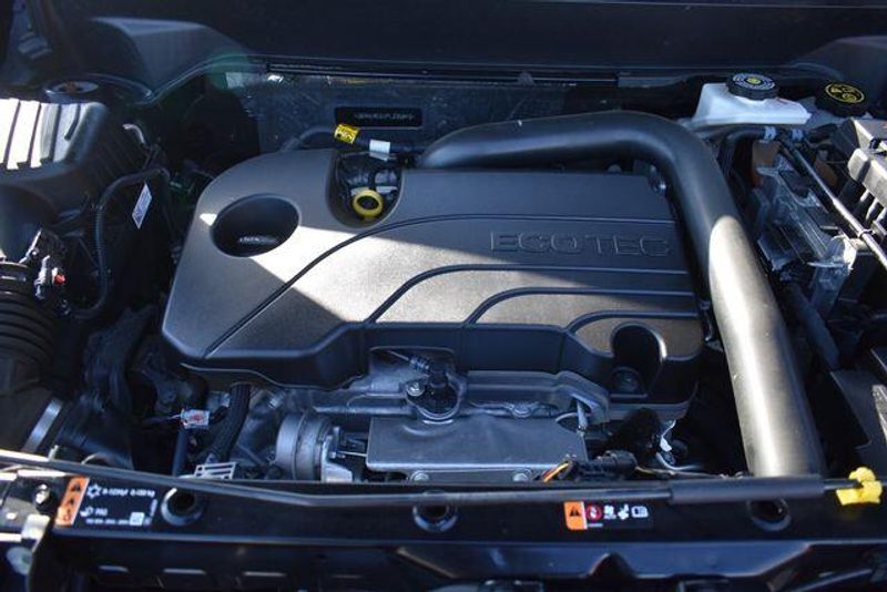 Used 2023 Chevrolet Equinox RSImage 37