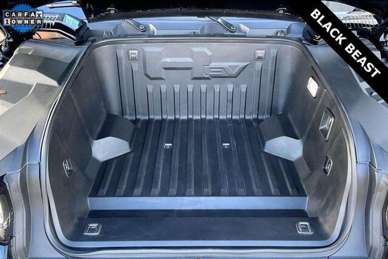 Used 2025 GMC HUMMER EV SUV 2XImage 9