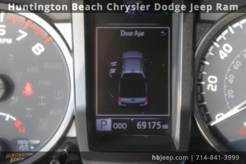 2021 Toyota Tacoma TRD Off-RoadImage 26