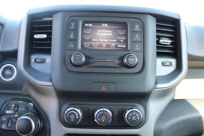 2024 RAM 2500 Tradesman Regular Cab Harbor BodyImage 23