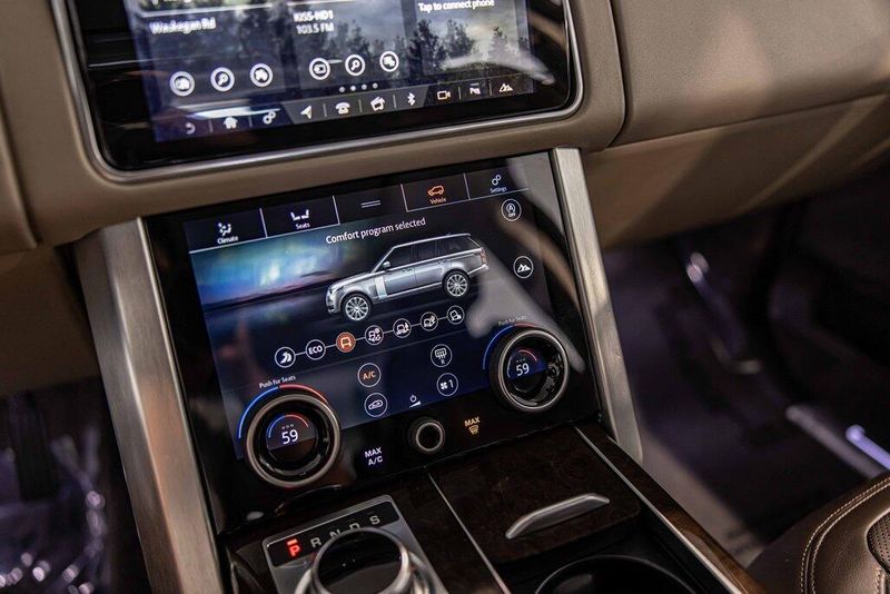 2020 Land Rover Range Rover SuperCharged photo 27