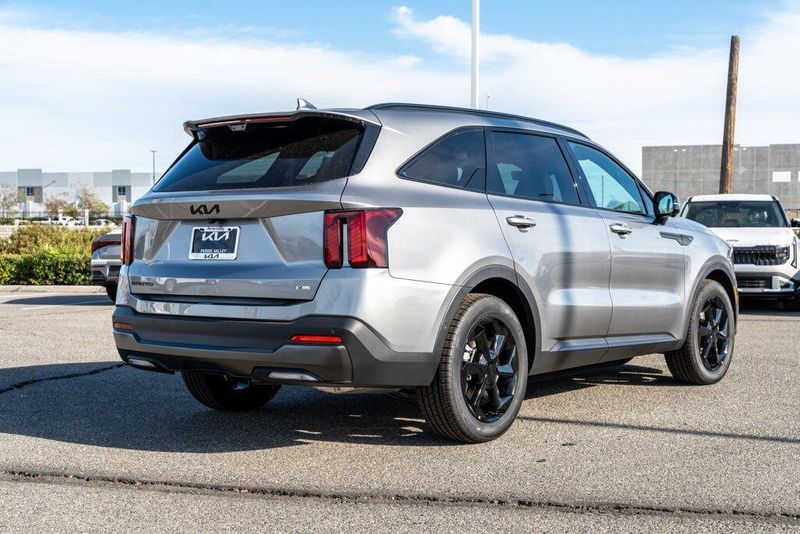 New 2026 Kia Sorento Hybrid X-Line SX PrestigeImage 7