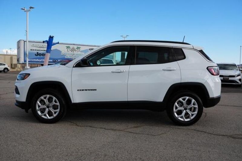 Used 2025 Jeep Compass LatitudeImage 4