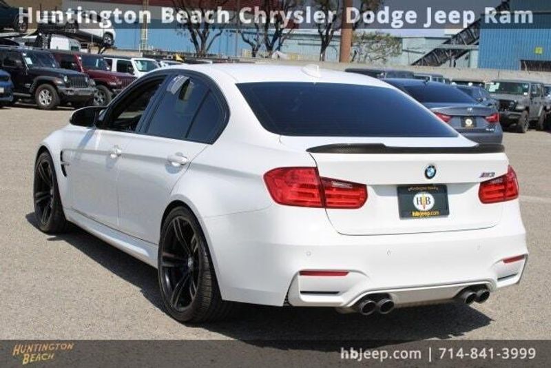 2015 BMW M3 BaseImage 3