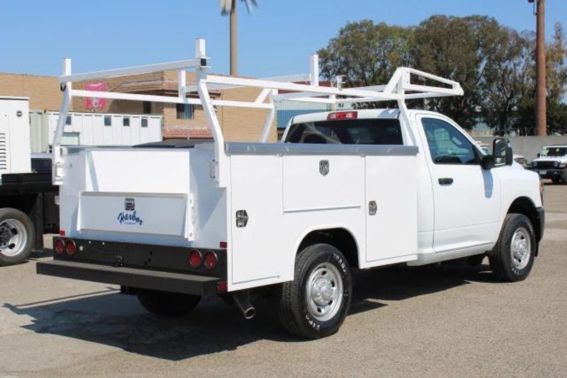 2024 RAM 2500 Tradesman Regular Cab Harbor BodyImage 4