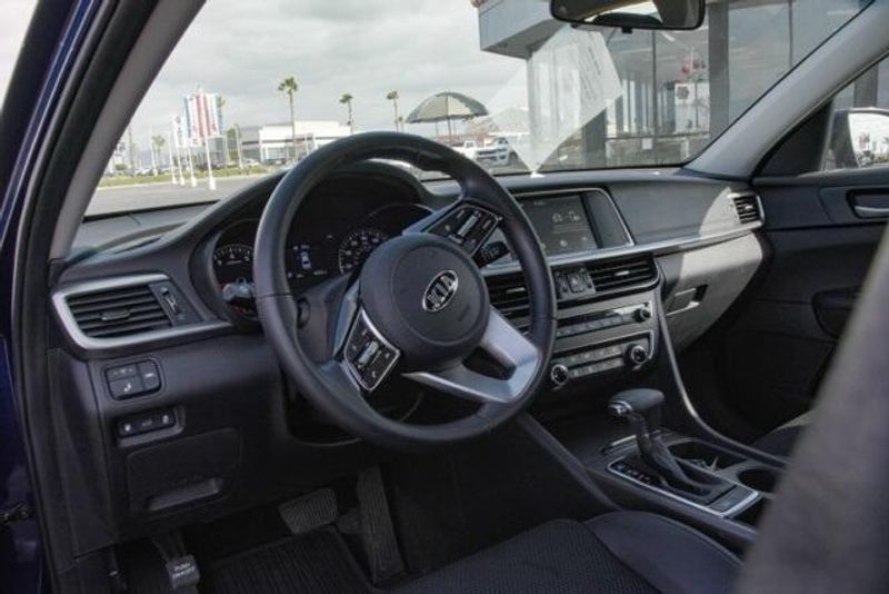 2020 Kia Optima SImage 5