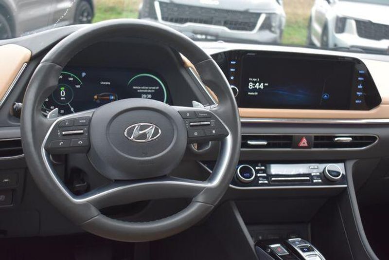 Used 2023 Hyundai Sonata Hybrid LimitedImage 20