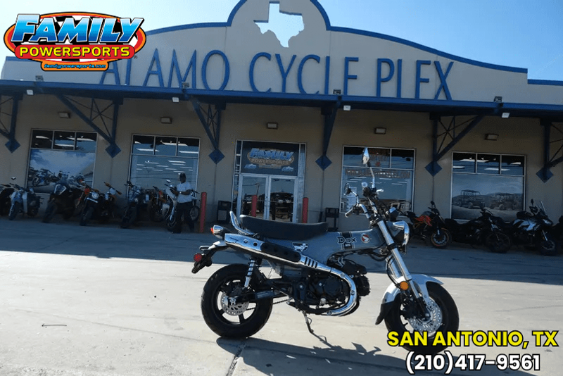 2025 HONDA DAX125 PEARL GRAY 
