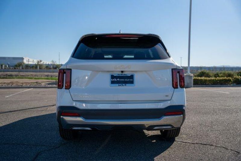 New 2026 Kia Sorento Hybrid EXImage 6