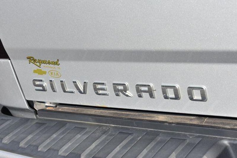 Used 2018 Chevrolet Silverado 1500 CustomImage 14