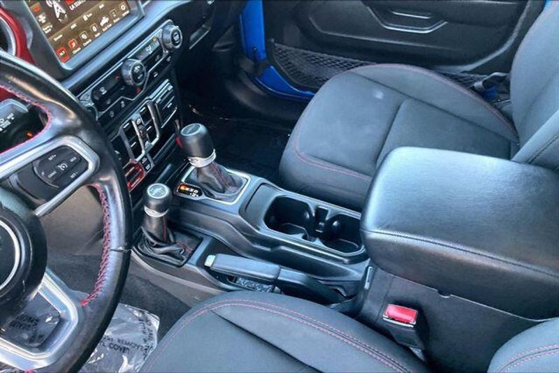 Used 2021 Jeep Gladiator RubiconImage 17