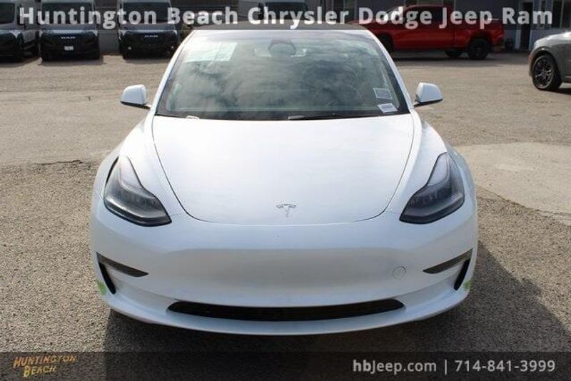 2023 Tesla Model 3 PerformanceImage 2