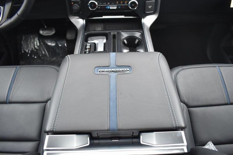 New 2025 Ford F-150 PlatinumImage 22